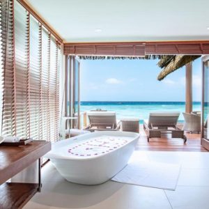Maldives Honeymoon Packages Heritance Aarah Ocean Suites Bath And Sun Deck View