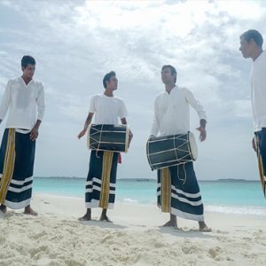 Maldives Honeymoon Packages Heritance Aarah Drum Players Staff