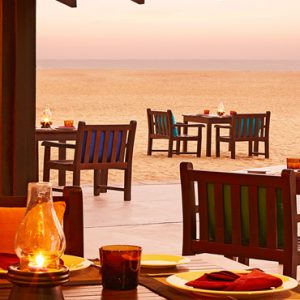 Sri Lanka Honeymoon Packages Jetwing Blue Centre Point Grill & Bar