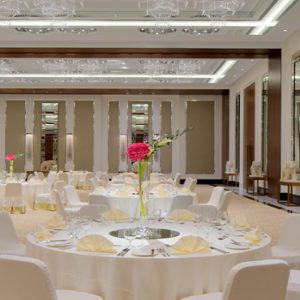 Dubai Honeymoon Packages Taj Dubai Wedding Dining Setup1