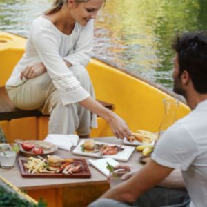 Luxury Bali Honeymoon Packages Kamandalu Ubud Picnic Lunch