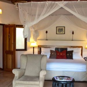 South Africa Honeymoon Packages Thornybush Game Reserve Thornybush Monwana Lodge – Luxury King Size Suites 4