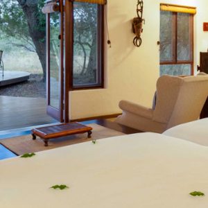 South Africa Honeymoon Packages Thornybush Game Reserve Thornybush Monwana Lodge – Luxury King Size Suites 7