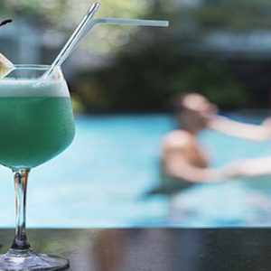 Thailand Honeymoon Packages Centara Anda Dhevi Resort & Spa Krabi Coco's Pool Bar Cocktails