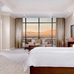 Las Vegas Honeymoon Packages Luxor Hotel & Casino Tower One Bedroom Luxury Penthouse Suite4