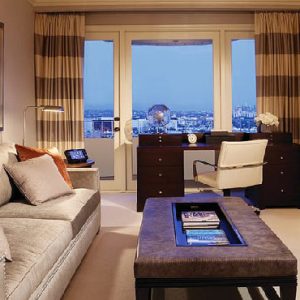 Los Angeles Honeymoon Packages Four Seasons Los Angeles Presidential Suite East1