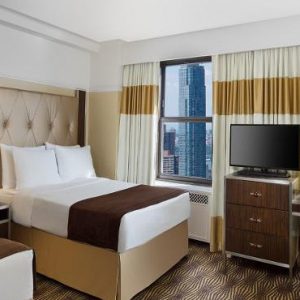 New York Honeymoon Packages The New Yorker, Wyndham Metro View Room Double
