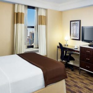 New York Honeymoon Packages The New Yorker, Wyndham Premium Terrace Suite