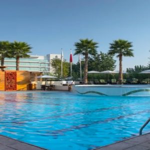 Dubai Honeymoon Packages Jumeirah Creekside Hotel The Aviation Club Pool