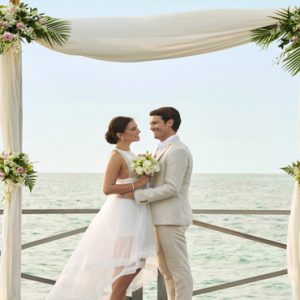 Maldives Honeymoon Packages Fairmont Maldives Sirru Fen Fushi Wedding1