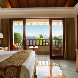 Bali Honeymoon Package Sudamala Suites & Villas Deluxe Suite Bedroom