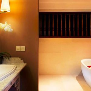 Bali Honeymoon Package Sudamala Suites & Villas Studio Suite Bathroom