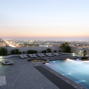 Dubai Honeymoon Packages Millennium Plaza Hotel Dubai Infinity Pool Lounge 1