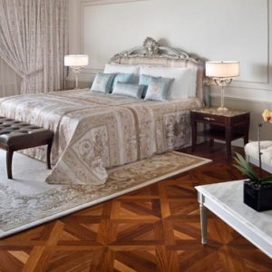 Dubai Honeymoon Packages Palazzo Versace Dubai Grand Suites Bedroom With Creek View
