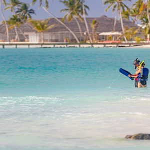 Maldives Honeymoon Packages Sun Siyam Iru Veli Snorkelling