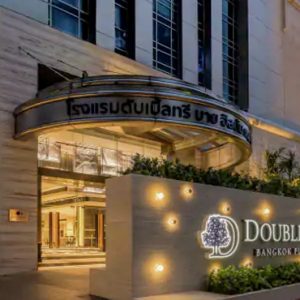 Thailand Honeymoon Packages DoubleTree By Hilton Bangkok Ploenchit Hotel Exterior1