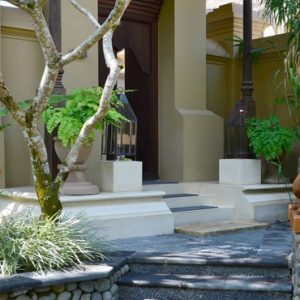 Bali Honeymoon Packages The Royal Pita Maha Villa Entrance