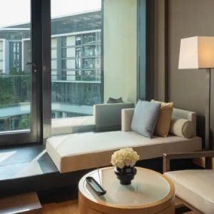 Banyan Tree Dubai Dubai Honeymoon Packages Bliss Guestroom1