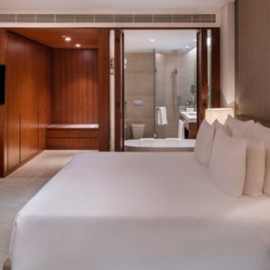 Dubai Honeymoon Packages JA Lake View Hotel Resort Course One Bedroom Suite Bedroom