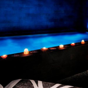 Dubai Honeymoon Packages JW Marriott Marquis Hotel Dubai Jacuzzi