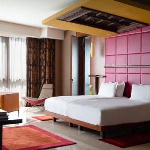 Dubai Honeymoon Packages Jumeirah Creekside Hotel Club Room Bedroom