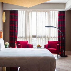 Dubai Honeymoon Packages Jumeirah Creekside Hotel Deluxe Room Bedroom