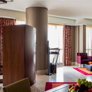 Dubai Honeymoon Packages Jumeirah Creekside Hotel Duplex Room Living Room