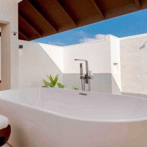 Maldives Honeymoon Packages Varu By Atmosphere Majlis Suite Bathroom