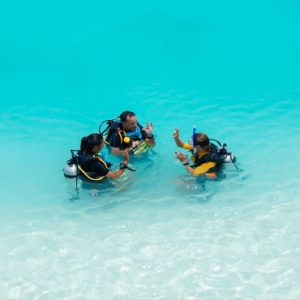 Maldives Honeymoon Packages Varu By Atmosphere Scuba Diving