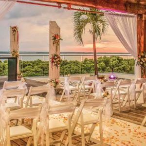 Wedding Setup1 Now Emerald Cancun Mexico Honeymoons